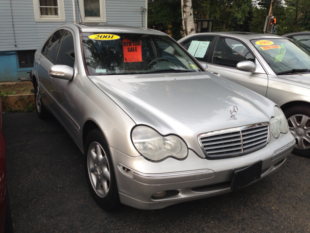 2001 Mercedes-Benz C-Class Series 4