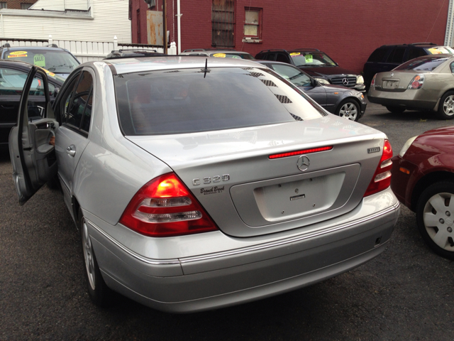 2001 Mercedes-Benz C-Class Series 4
