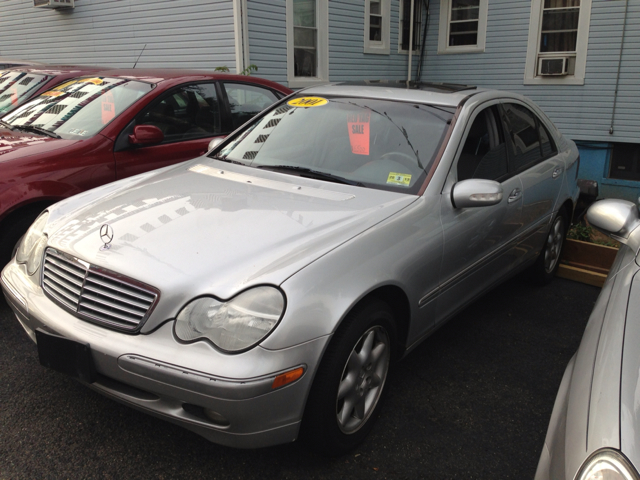 2001 Mercedes-Benz C-Class Series 4