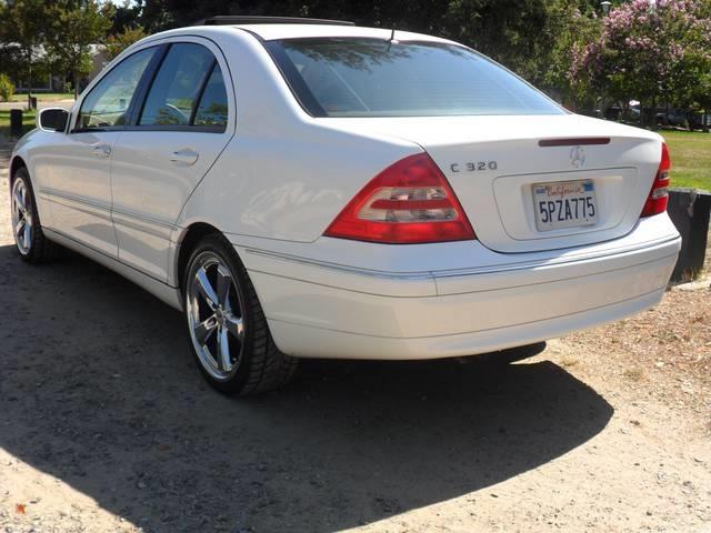 2001 Mercedes-Benz C-Class Series 4