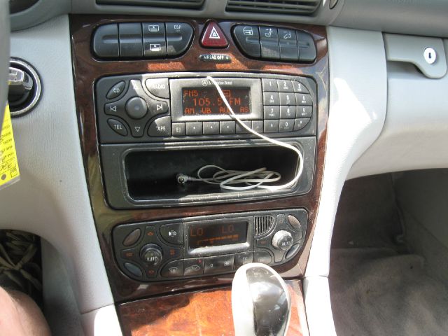 2001 Mercedes-Benz C-Class Series 4