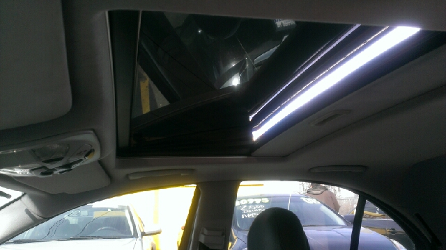 2001 Mercedes-Benz C-Class 3.2 TL - Extra Sharp