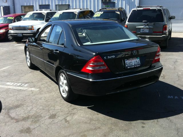 2001 Mercedes-Benz C-Class Series 4