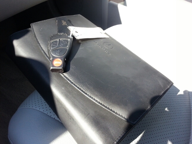 2001 Mercedes-Benz C-Class Series 4