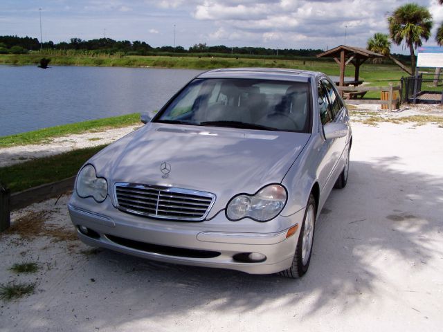 2001 Mercedes-Benz C-Class Series 4