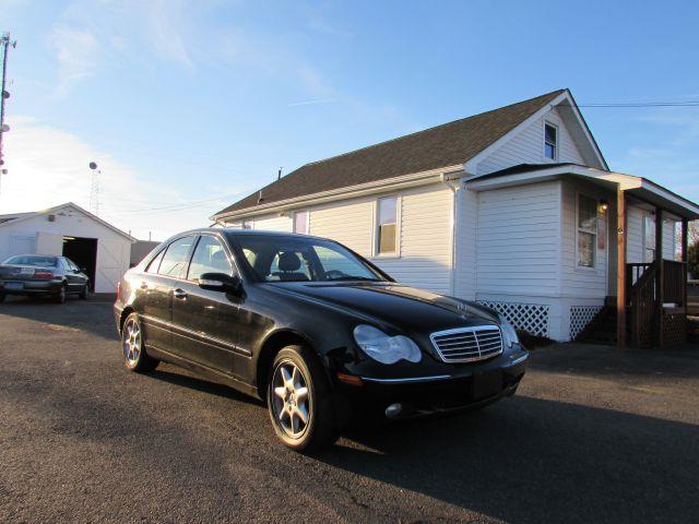2001 Mercedes-Benz C-Class 3.2 TL - Extra Sharp