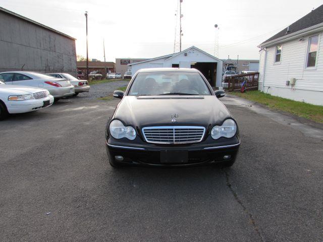 2001 Mercedes-Benz C-Class 3.2 TL - Extra Sharp