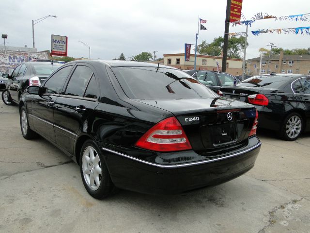 2002 Mercedes-Benz C-Class E-350 Super Duty 158 WB DRW