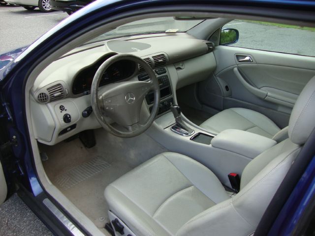 2002 Mercedes-Benz C-Class Level 2, 1-owner