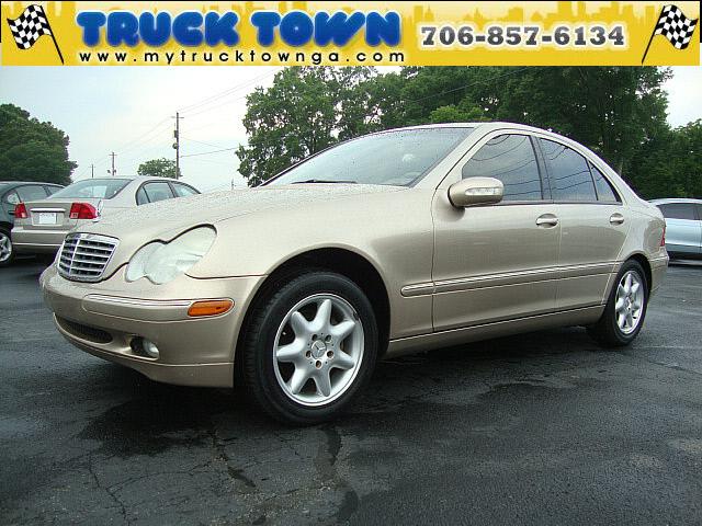 2002 Mercedes-Benz C-Class 3.2 TL - Extra Sharp