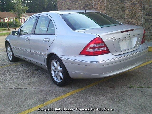 2002 Mercedes-Benz C-Class Unknown