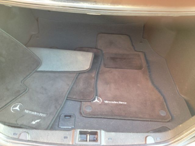 2002 Mercedes-Benz C-Class E-350 Super Duty 158 WB DRW