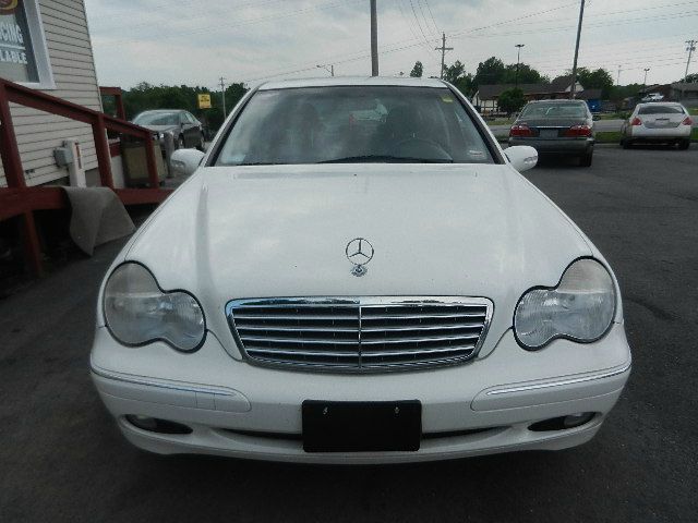 2002 Mercedes-Benz C-Class E-350 Super Duty 158 WB DRW