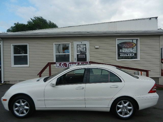 2002 Mercedes-Benz C-Class E-350 Super Duty 158 WB DRW