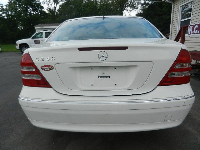 2002 Mercedes-Benz C-Class E-350 Super Duty 158 WB DRW