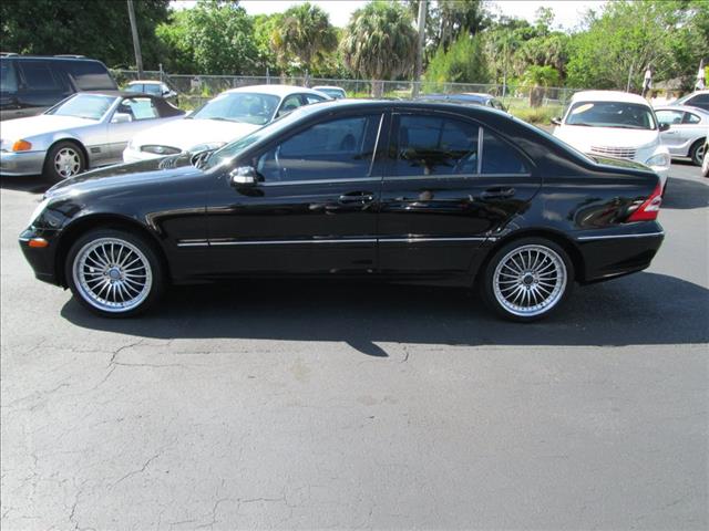 2002 Mercedes-Benz C-Class Unknown