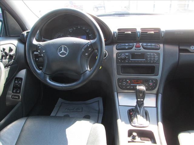 2002 Mercedes-Benz C-Class Unknown