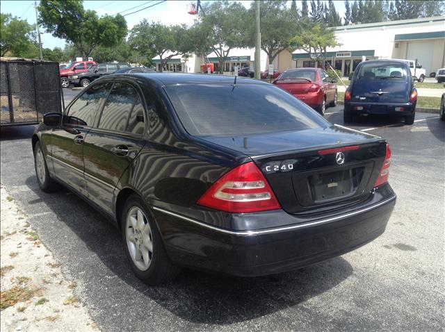 2002 Mercedes-Benz C-Class LS Flex Fuel 4x4 This Is One Of Our Best Bargains