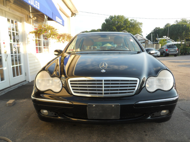 2002 Mercedes-Benz C-Class Series 4