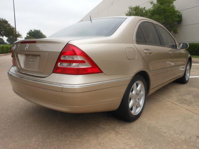 2002 Mercedes-Benz C-Class E-350 Super Duty 158 WB DRW