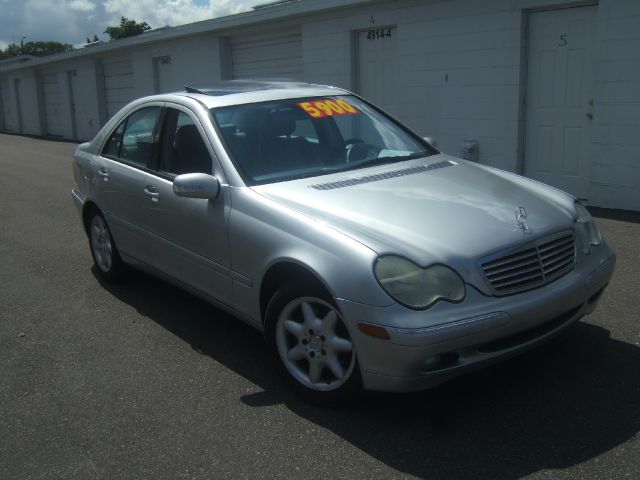 2002 Mercedes-Benz C-Class E-350 Super Duty 158 WB DRW