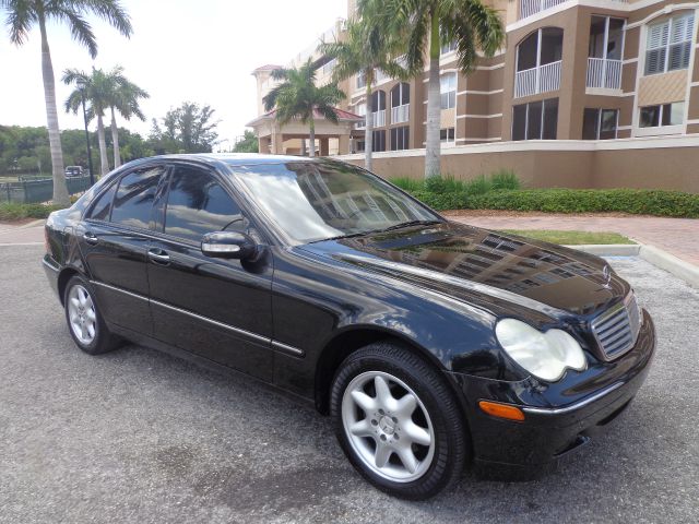 2002 Mercedes-Benz C-Class E-350 Super Duty 158 WB DRW