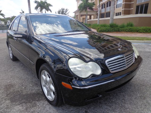 2002 Mercedes-Benz C-Class E-350 Super Duty 158 WB DRW