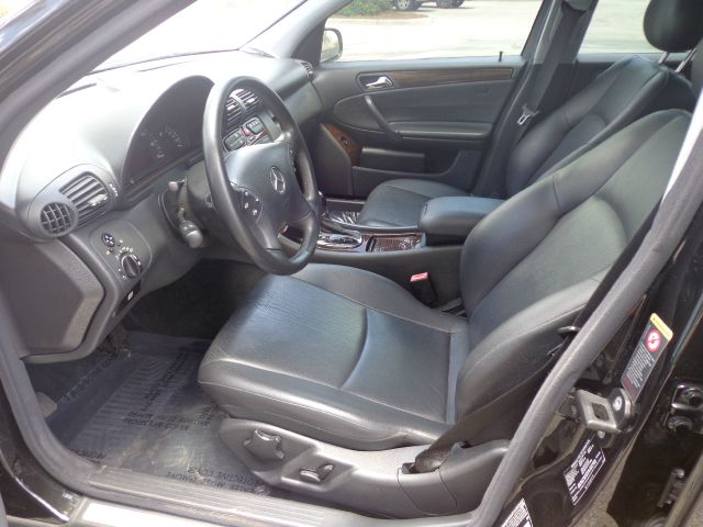 2002 Mercedes-Benz C-Class E-350 Super Duty 158 WB DRW