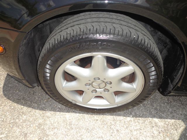 2002 Mercedes-Benz C-Class E-350 Super Duty 158 WB DRW