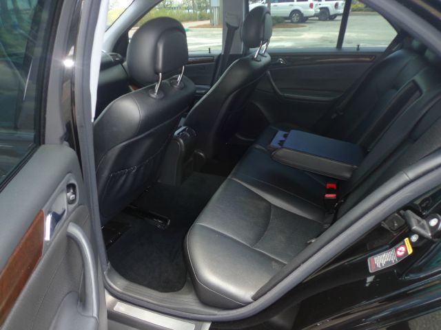 2002 Mercedes-Benz C-Class E-350 Super Duty 158 WB DRW