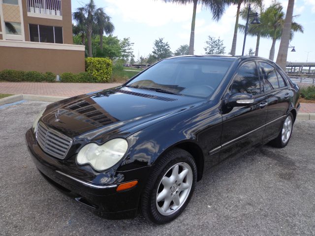 2002 Mercedes-Benz C-Class E-350 Super Duty 158 WB DRW