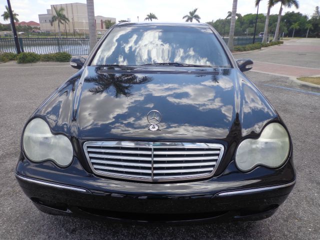 2002 Mercedes-Benz C-Class E-350 Super Duty 158 WB DRW