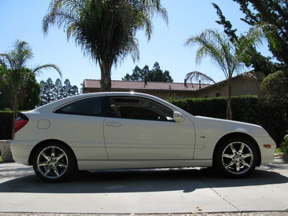 2003 Mercedes-Benz C-Class 4dr Sdn Manual