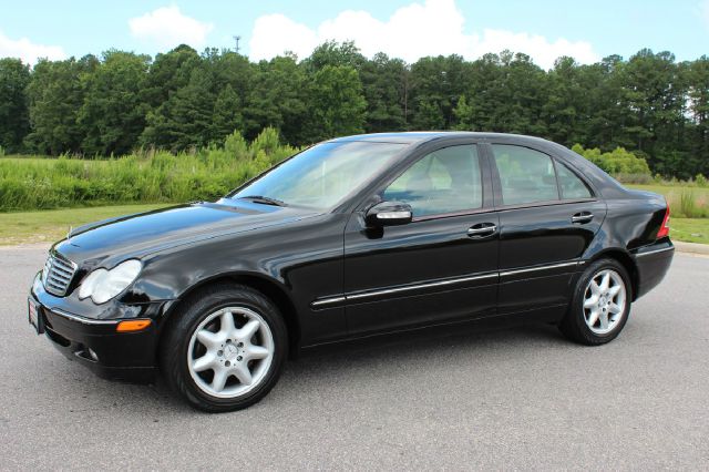 2003 Mercedes-Benz C-Class E-350 Super Duty 158 WB DRW