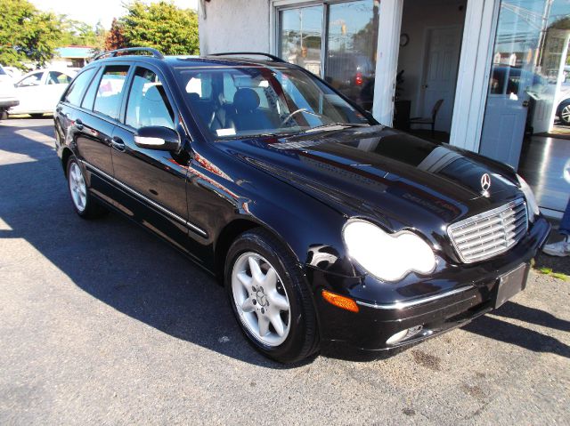 2003 Mercedes-Benz C-Class Tech/rear Entertainment