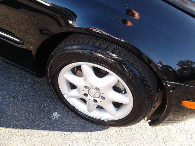 2003 Mercedes-Benz C-Class Tech/rear Entertainment