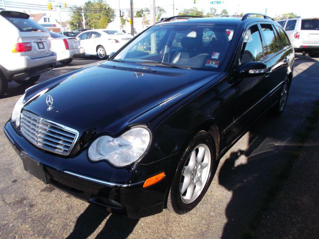 2003 Mercedes-Benz C-Class Tech/rear Entertainment