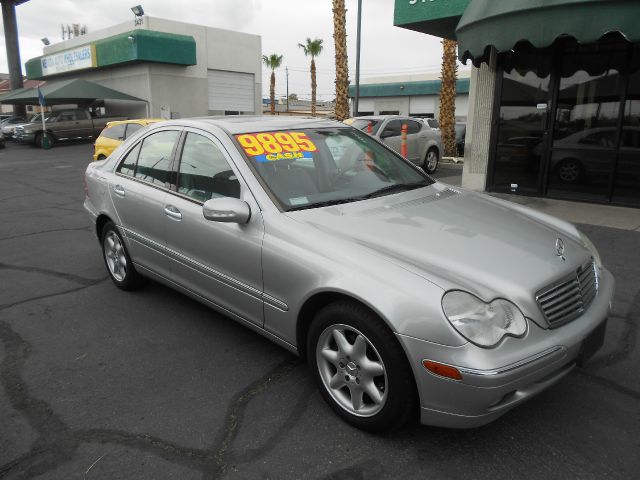 2003 Mercedes-Benz C-Class LTZ 4x4 Nav DVD