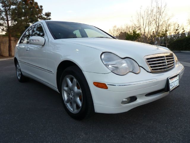 2003 Mercedes-Benz C-Class 328 IC