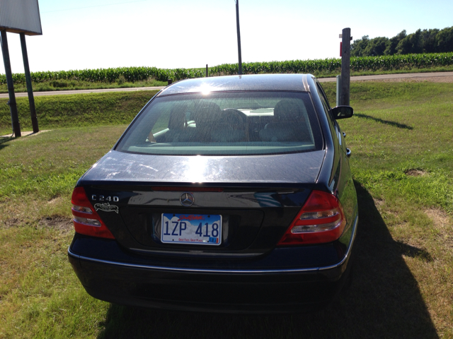 2003 Mercedes-Benz C-Class E-350 Super Duty 158 WB DRW