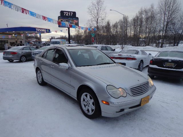 2003 Mercedes-Benz C-Class E-350 Super Duty 158 WB DRW