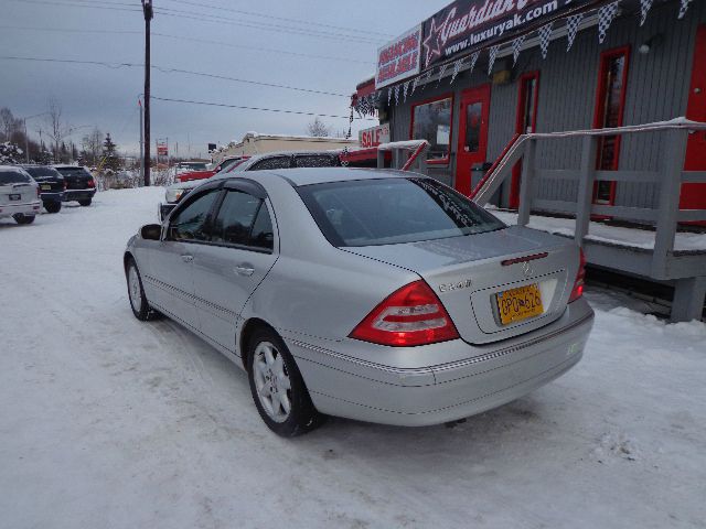 2003 Mercedes-Benz C-Class E-350 Super Duty 158 WB DRW