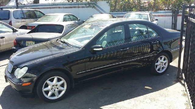 2003 Mercedes-Benz C-Class E-350 Super Duty 158 WB DRW