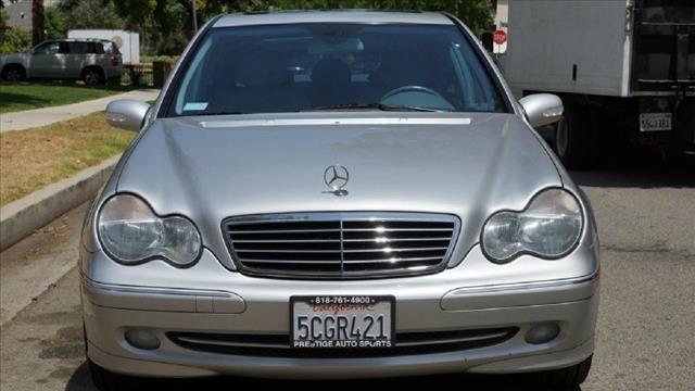 2003 Mercedes-Benz C-Class 4dr Sedan SE