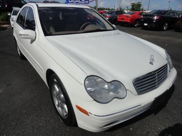 2003 Mercedes-Benz C-Class LTZ 4x4 Nav DVD