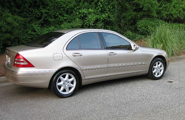 2003 Mercedes-Benz C-Class 328 IC