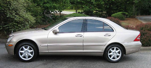 2003 Mercedes-Benz C-Class 328 IC