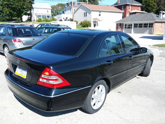 2003 Mercedes-Benz C-Class E-350 Super Duty 158 WB DRW