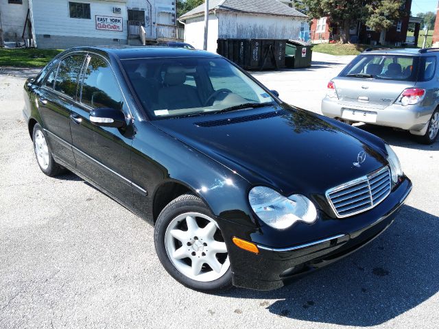 2003 Mercedes-Benz C-Class E-350 Super Duty 158 WB DRW