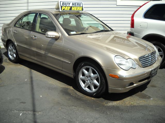 2003 Mercedes-Benz C-Class E-350 Super Duty 158 WB DRW